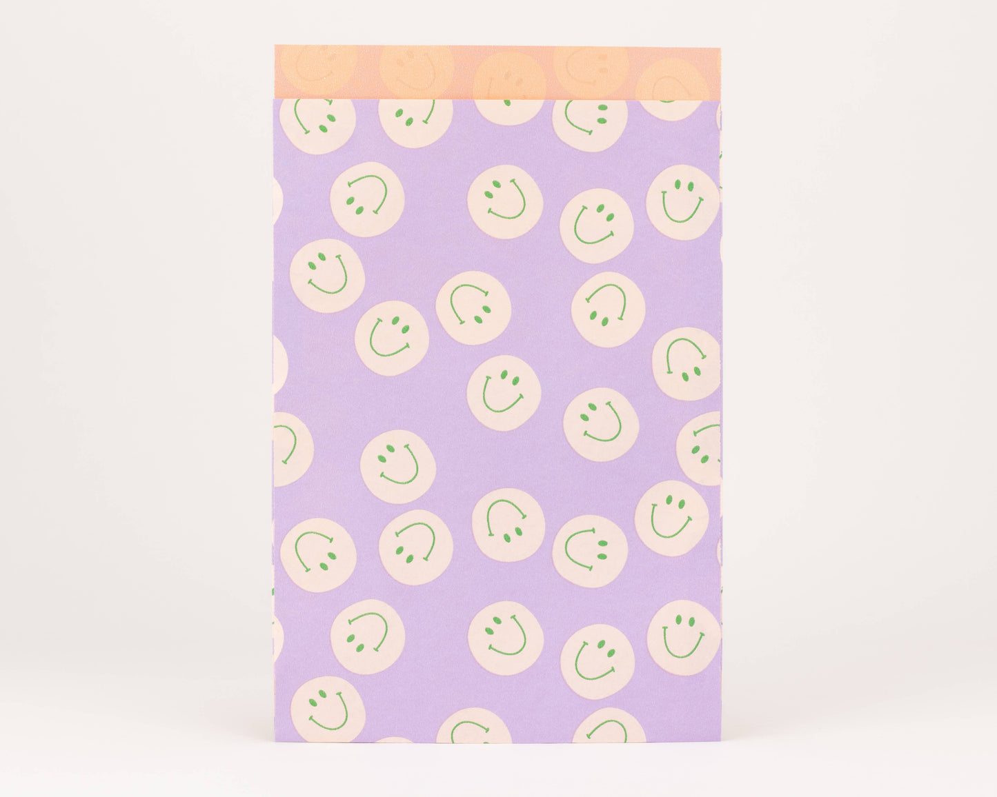 liebevoll verpackt - Paper bags smileys, lilac: Large (17x27cm)