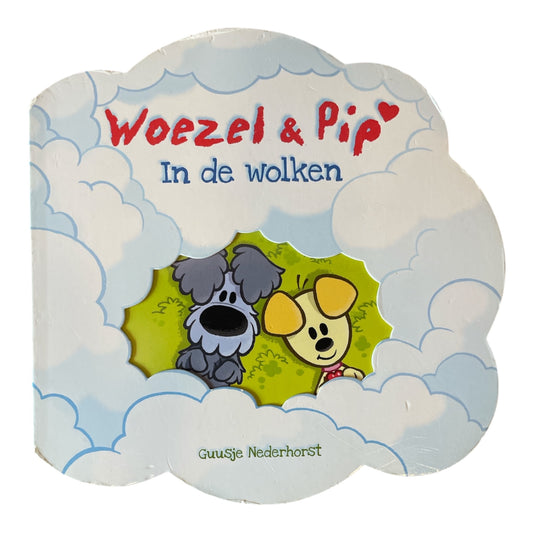 Woezel & Pip with 'In de wolken'.