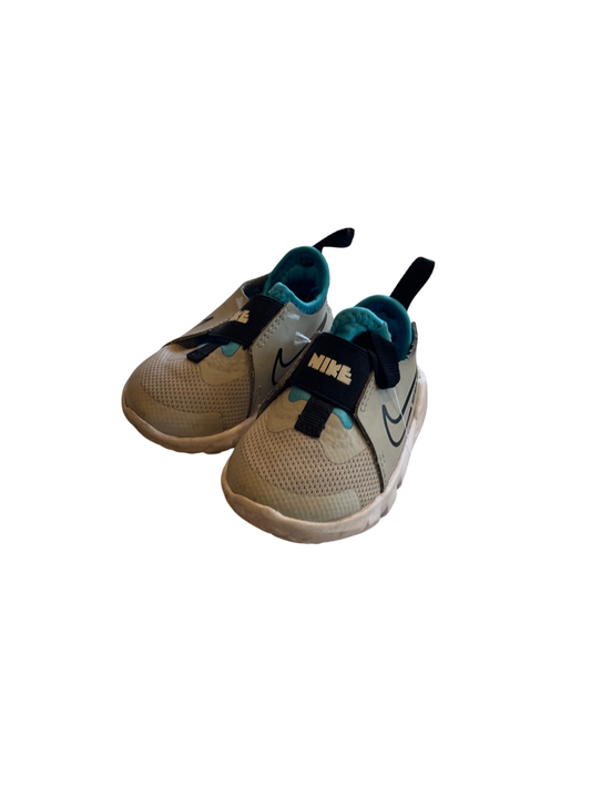 Nike Sneakers 18.5 Good