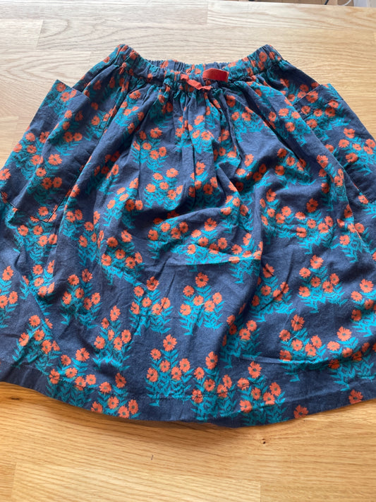 A MONDAY Skirt 104 Good