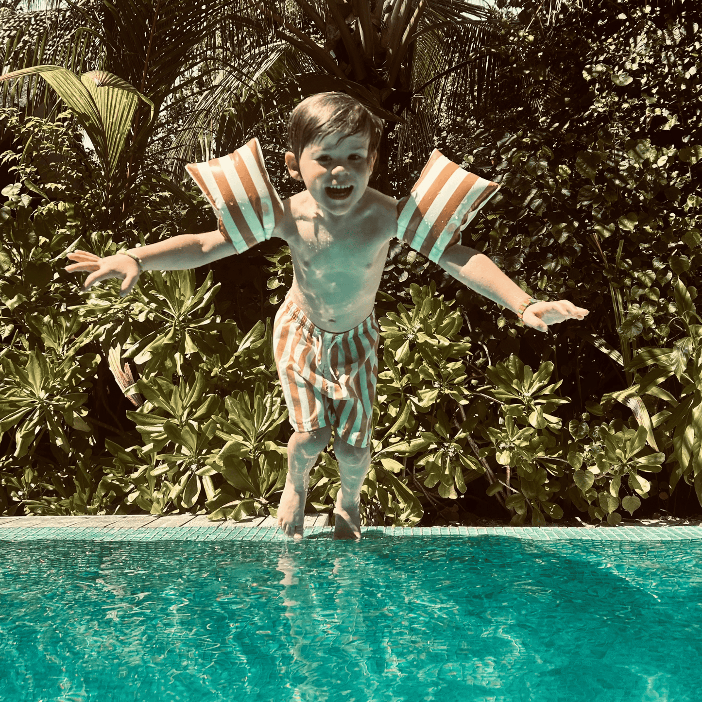 Swim Essentials - Swim Essentials | Flow Bruin/Witte Zwembandjes 2-6 jaar: Bruin/Wit