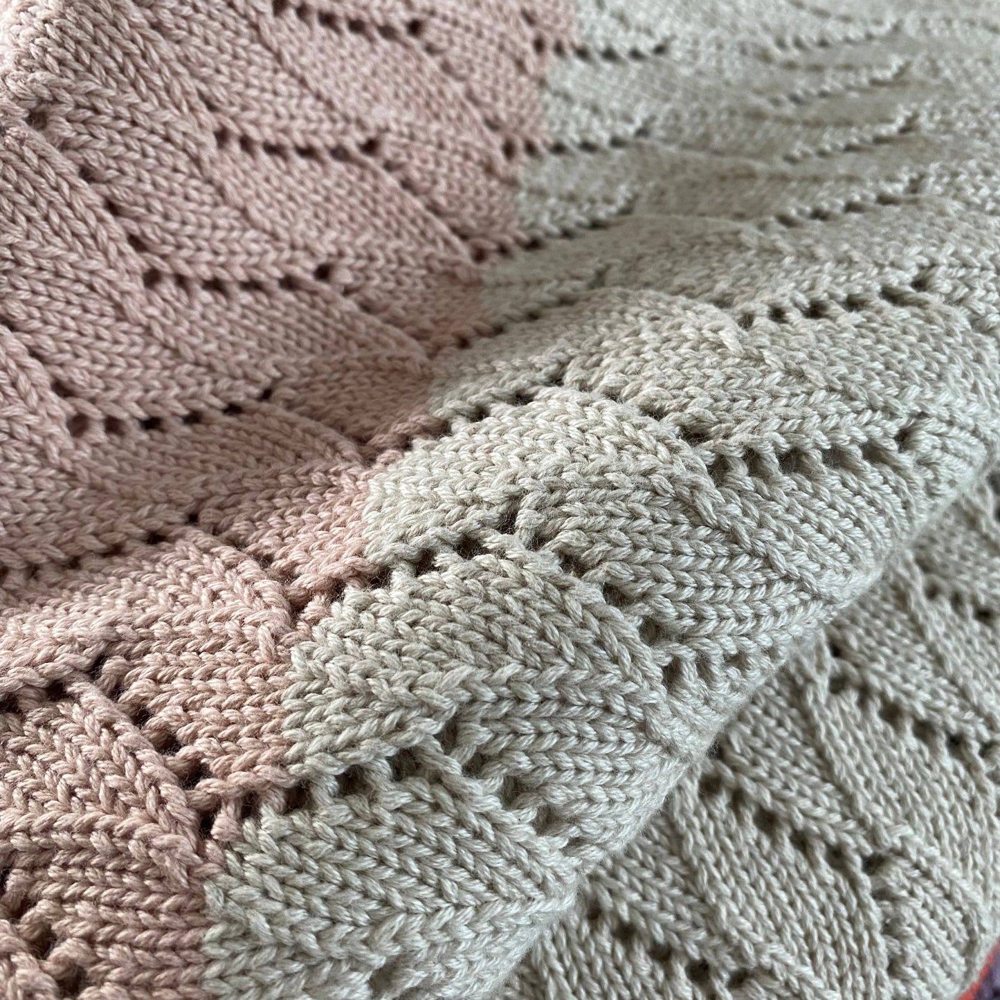 Cotton Knit Baby Blanket - Zigzag Knit: Pink & Cream