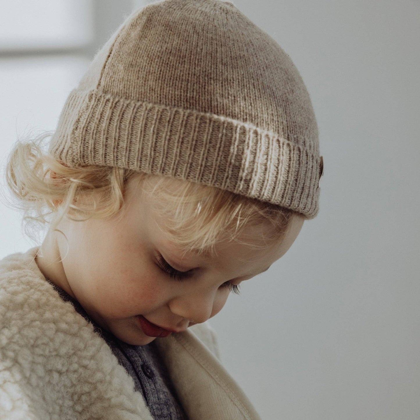 Finch & Fable - Wool Knitted Fisherman's Beanie - Oat: 1-3 years
