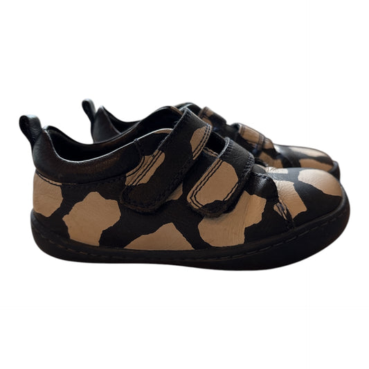 Camper Shoes 24 Acceptable