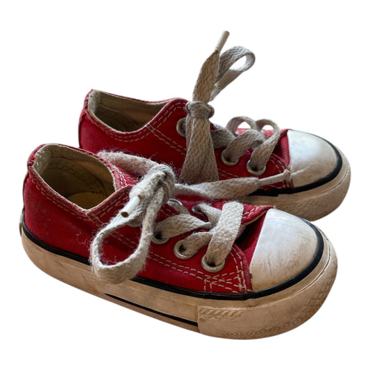 Converse Sneakers 19 Acceptable