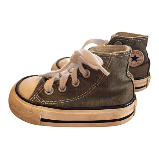 Converse High-Top Sneakers 19 Good