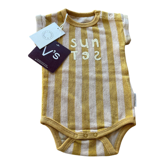 Sproet & Sprout Bodysuit 68 New with tags