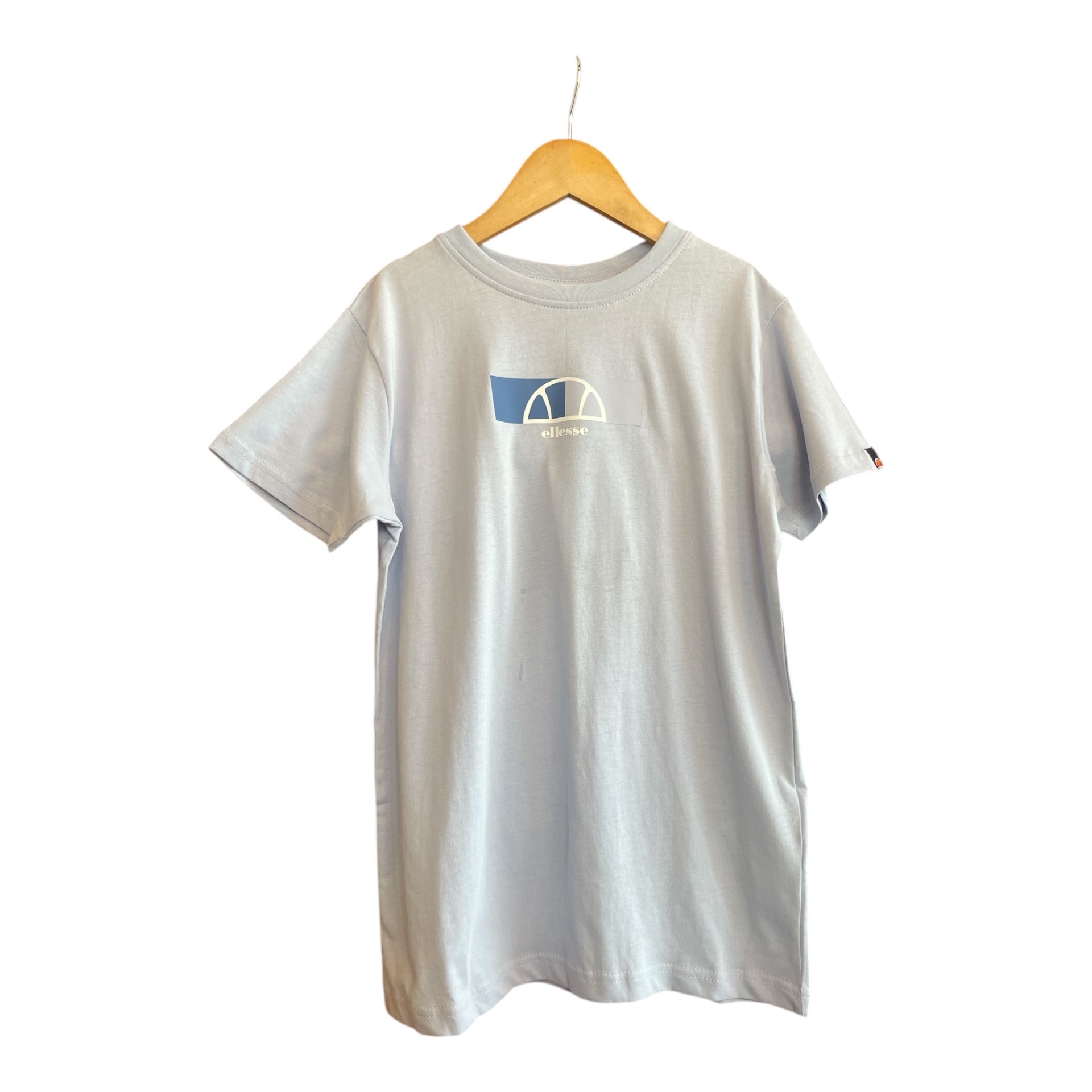 Ellesse T-Shirt 140 New with tags