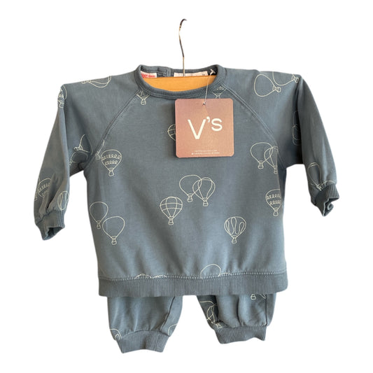 Zara Sweatshirt and Pants set 74 Good