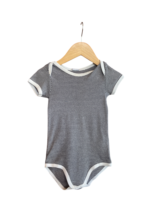 Petit Bateau Baby Onesie 98 Good
