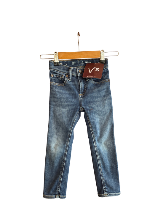 GAP Jeans 98 Good - small stain