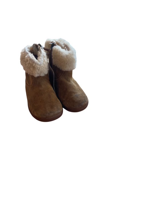 Uggs Boots 22 Very Good