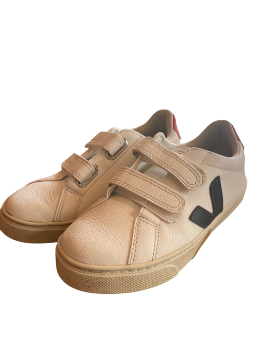 Veja Sneakers 33 Good