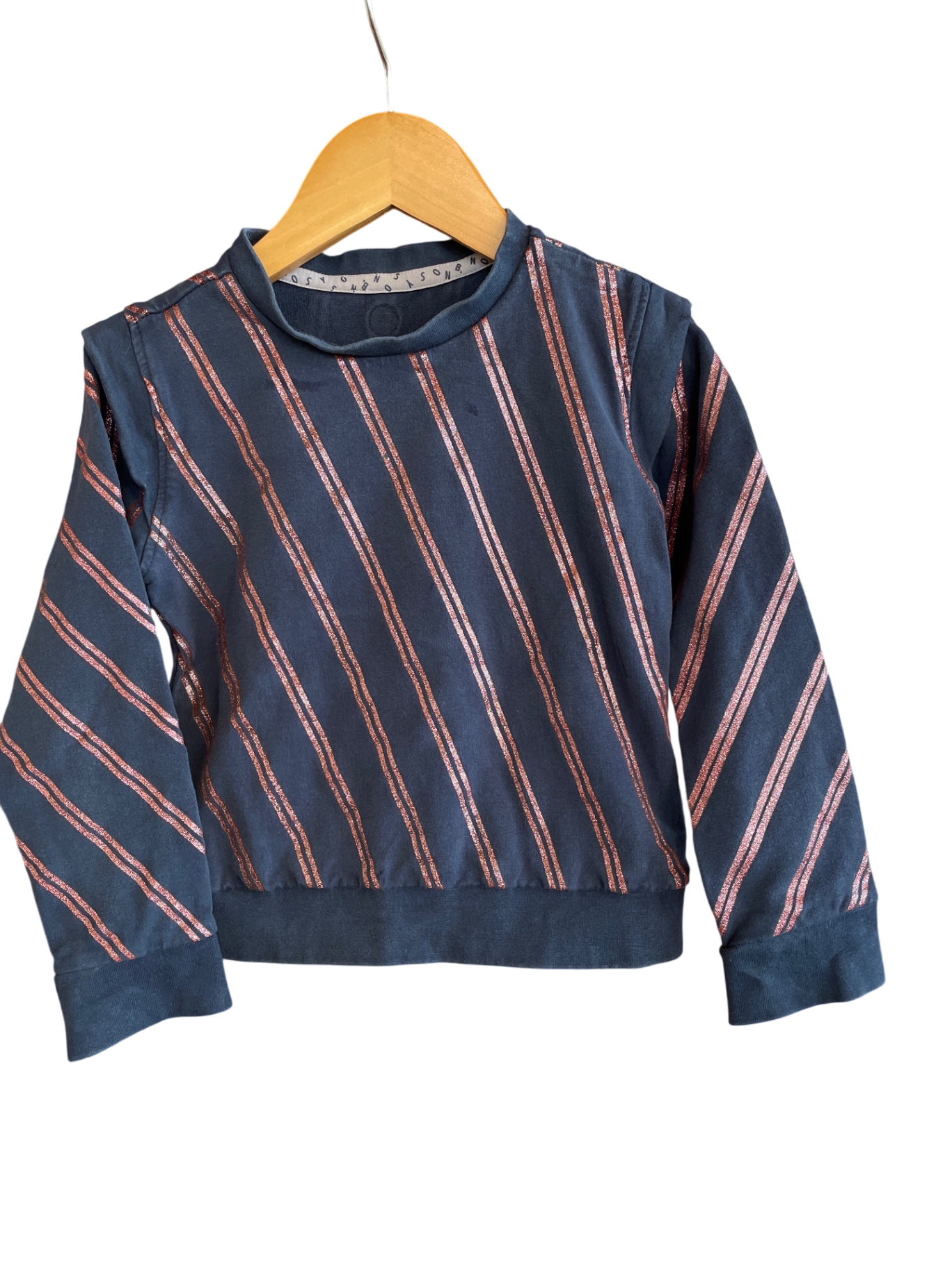 B. Nosy Sweater 104 Acceptable