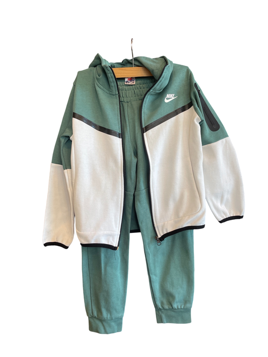 Nike Tracksuit 134 Very Good