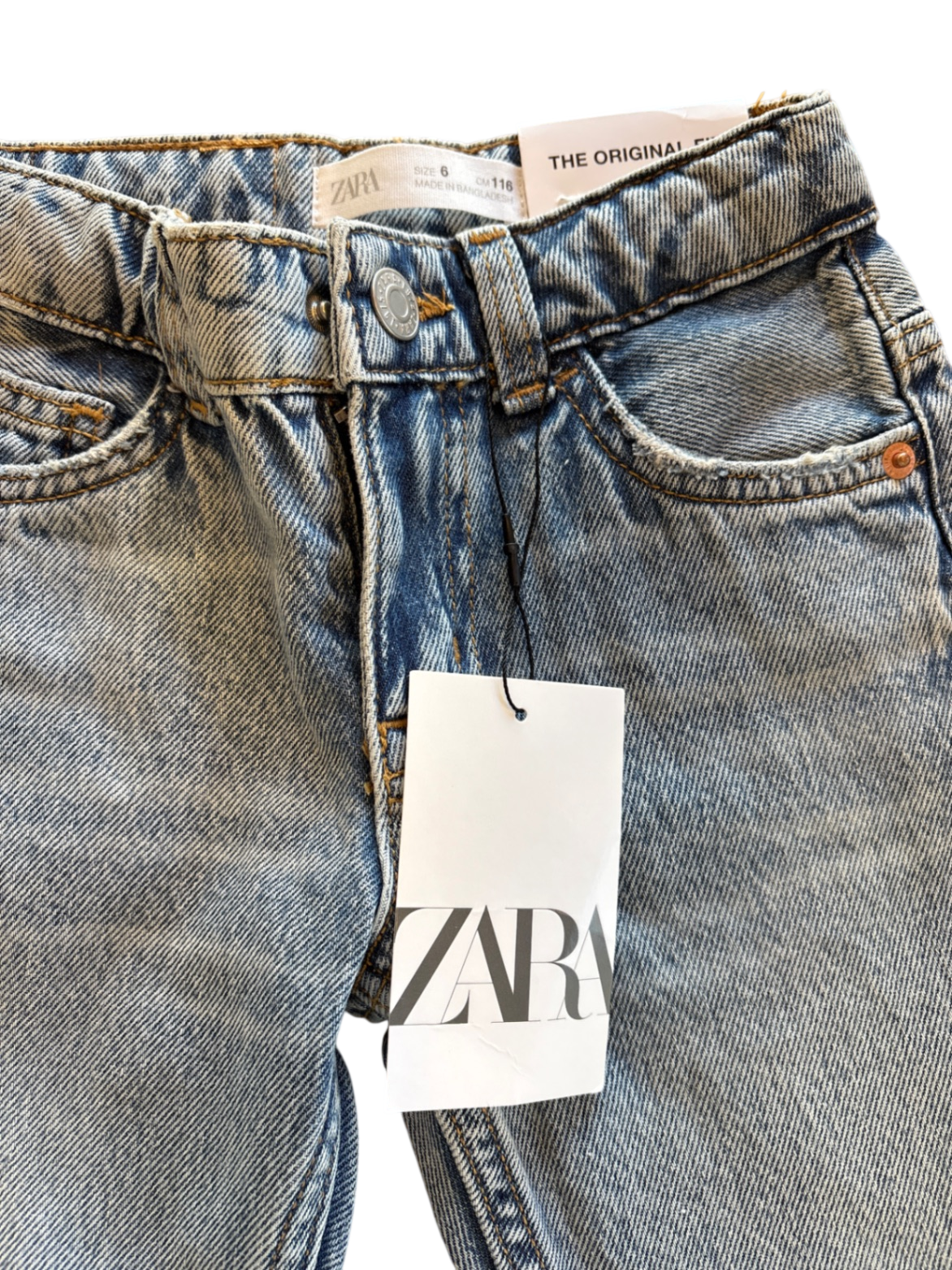 Zara Jeans 116 New with tags
