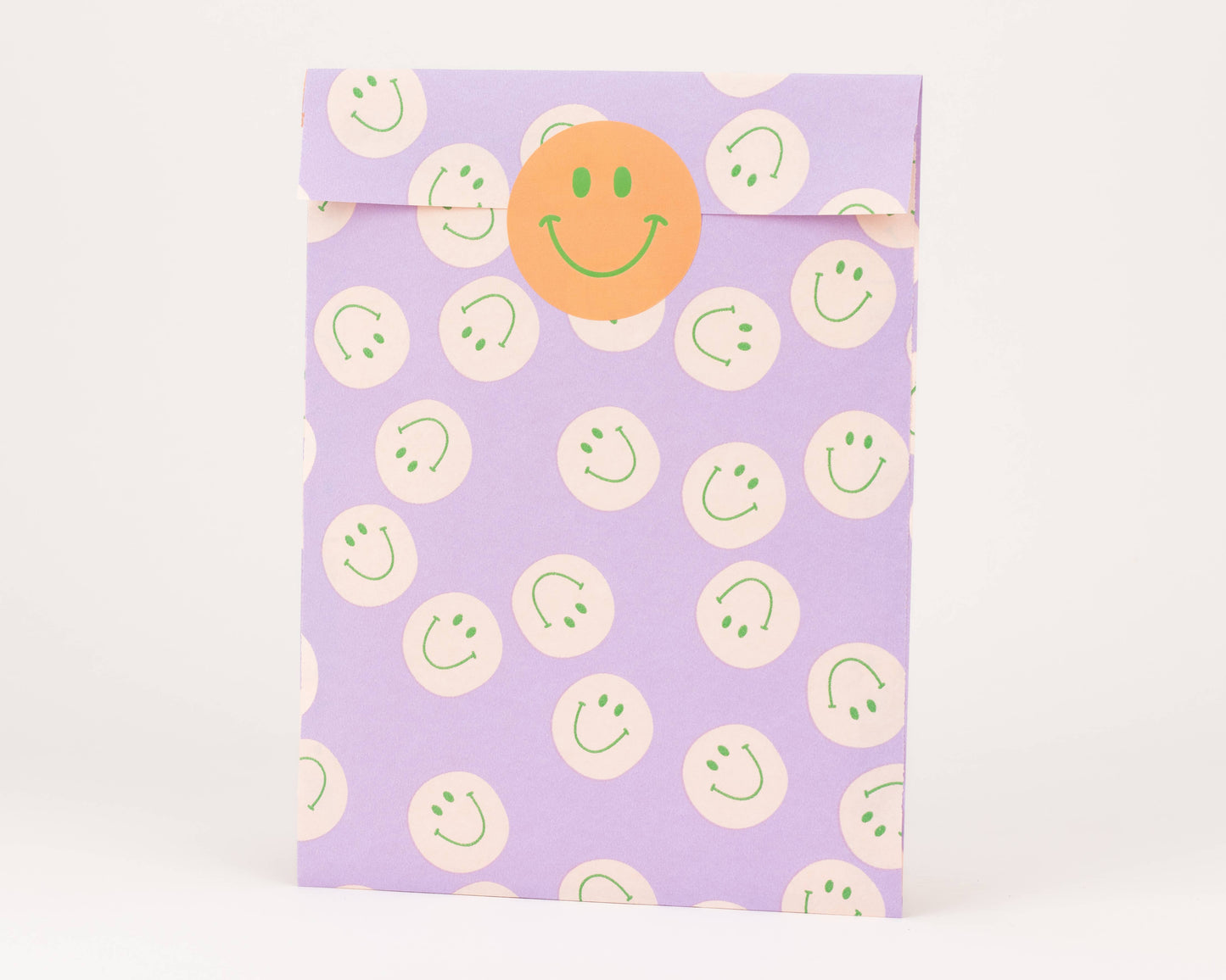liebevoll verpackt - Paper bags smileys, lilac: Large (17x27cm)