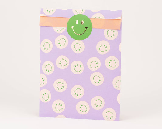 liebevoll verpackt - Paper bags smileys, lilac: Large (17x27cm)